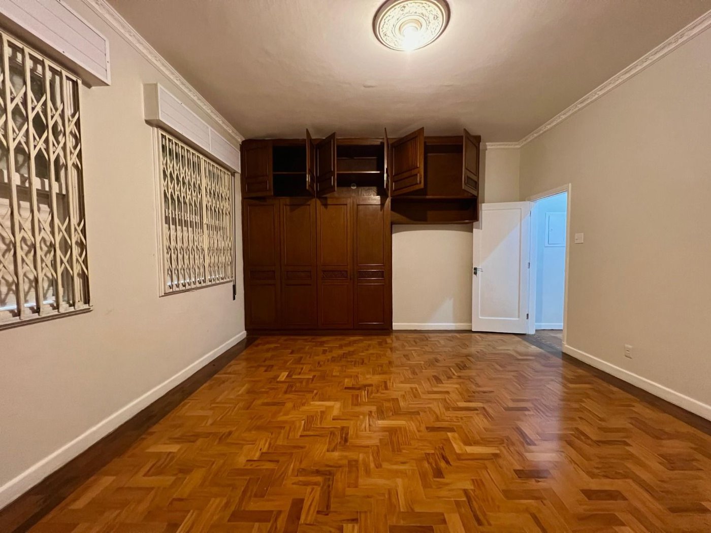 Casa com 4 dormitórios para alugar, 335 m² por R$ 21.181,12 - Gonzaga - Santos/SP