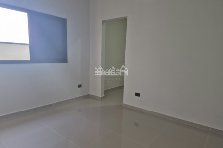 Casa térrea à venda com 4 quartos, sendo 2 suítes, no condomínio Alto da Floresta, Bom Jesus dos Perdões - SP