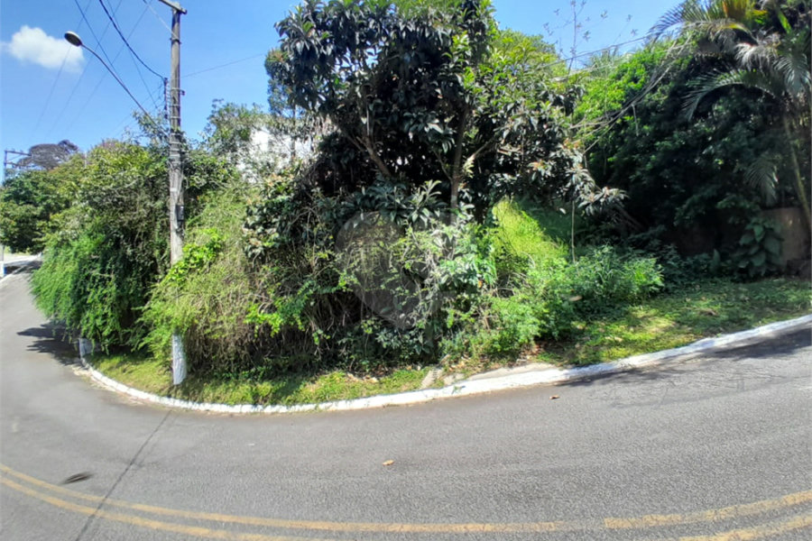 Terreno à venda no condomínio Suíça da Cantareira, Mairiporã - SP