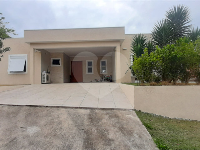 Casa à venda com 3 suítes no condomínio Alpes de Mairiporã, Mairiporã - SP