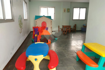 Apartamento à venda com 3 quartos, sendo 1 suíte, em Vila Indiana, São Paulo, SP