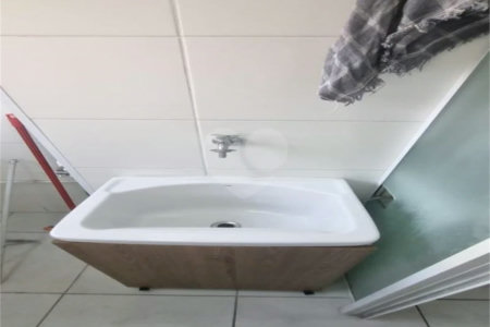 Studio Mobiliado no Alto do Ipiranga – Andar Alto e Vaga para Moto