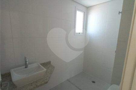 Apartamento à venda com 3 quartos, sendo 2 suítes,  no Centro, Mogi das Cruzes, SP