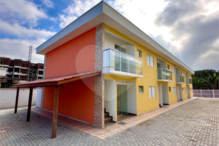 Apartamento à venda com 2 quartos em Boraceia, Bertioga, SP
