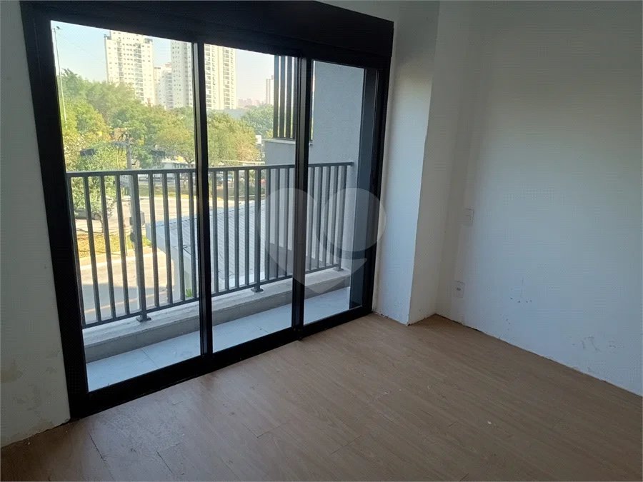 Apartamento à venda com 2 quartos, sendo 1 suíte,  em Vila Baruel, São Paulo, SP