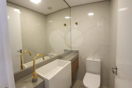 Apartamento à venda com 3 quartos, sendo 1 suíte, em Jardim Vazani, São Paulo, SP
