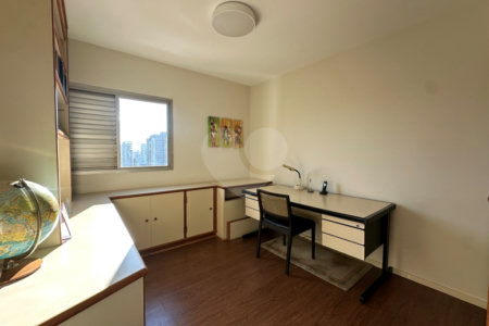 Apartamento à venda com 3 quartos, sendo 2 suítes, em Vila Clementino, São Paulo, SP