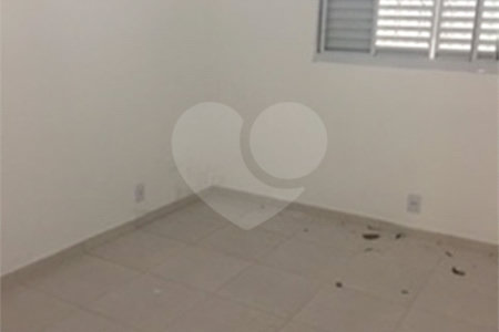 Sobrado à venda com 6 quartos, sendo 4 suítes,  em Jardim Ester, São Paulo, SP