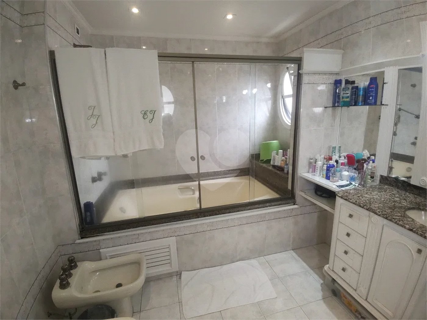 APARTAMENTO NA VILA CLEMENTINO COM 4 DORMITORIOS 4 SUITE E 6 VAGAS