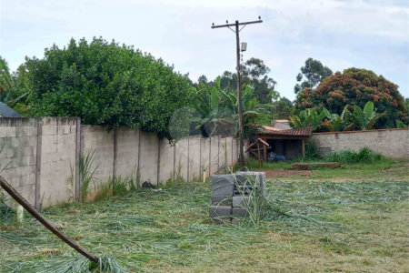 Terreno com 2.010,00 m² .