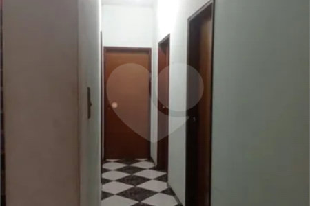 CASA A VENDA, PARQUE BANDEIRANTES, 3 DORMITORIOS 1 SENDO SUÍTE, 2 VAGAS DE GARAGEM, SJC/SP