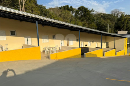 Chácara à venda ou para alugar com 5 quartos em Portal da Figueira, Itapetininga, SP