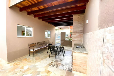 Casa à venda com 3 quartos, sendo 1 suíte, no condomínio Morada da Praia, Bertioga - SP