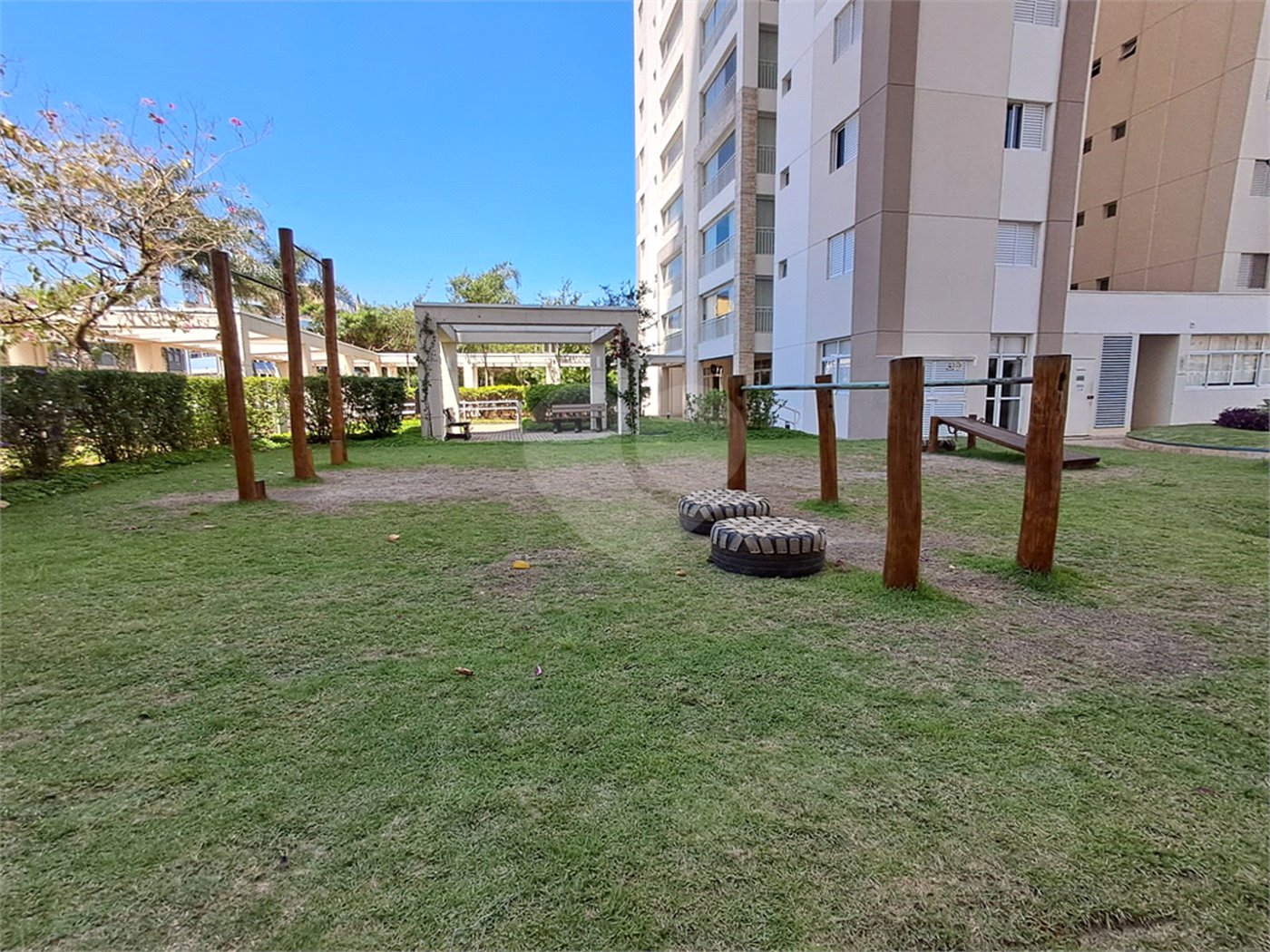 Apartamento à venda com 3 quartos, sendo 1 suíte, em Água Branca, São Paulo, SP