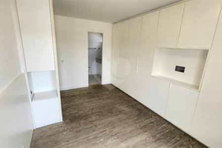 Apartamento à venda com 3 quartos, sendo 2 suítes,  em Paraíso do Morumbi, São Paulo, SP