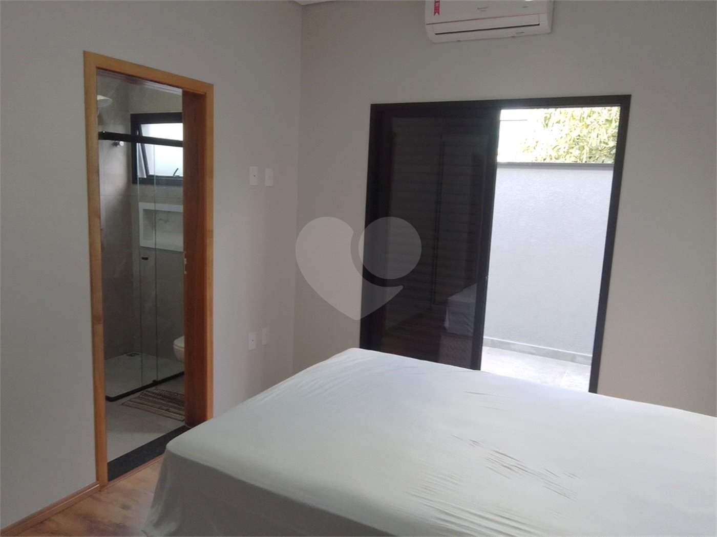 Casa à venda com 3 suítes no condomínio Villa dos Inglezes, Sorocaba - SP