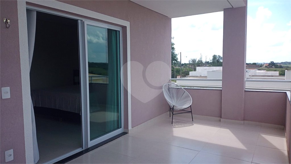 Casa à venda com 5 suítes no condomínio Village da Serra, Araçoiaba da Serra - SP