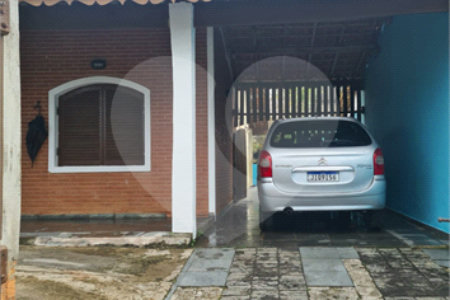 Casa à venda com 2 quartos, sendo 1 suíte, em Gaivota, Itanhaém, SP