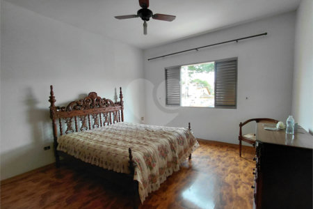Sobrado à venda com 3 quartos em Vila Romana, São Paulo, SP