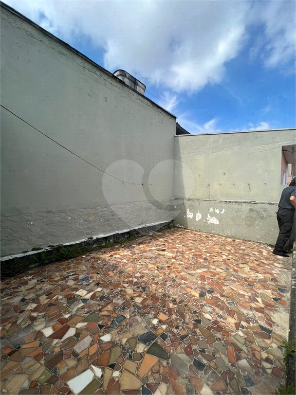 Casa à venda com 3 quartos em Vila Vitória, Mogi das Cruzes, SP