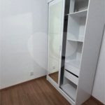 Apartamento à venda com 2 quartos em Vila Zat, São Paulo, SP