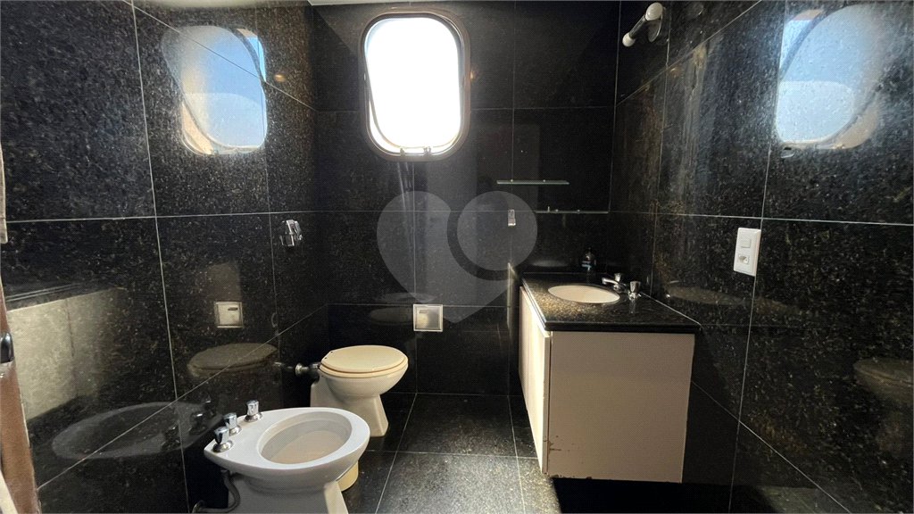 Apartamento à venda com 4 quartos, sendo 3 suítes, em Itaim Bibi, São Paulo, SP