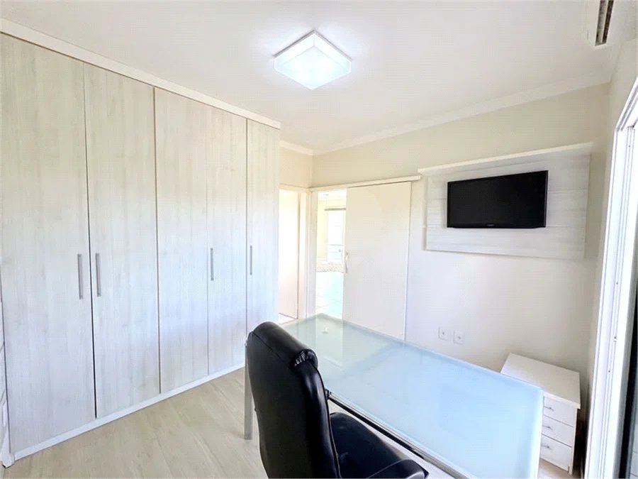 Casa à venda com 3 suítes em Parque Nova Suíça, Valinhos, SP