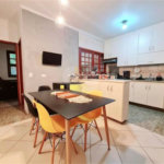 Casa à venda com 3 quartos, sendo 1 suíte, no condomínio Flores de Laet, São Paulo - SP
