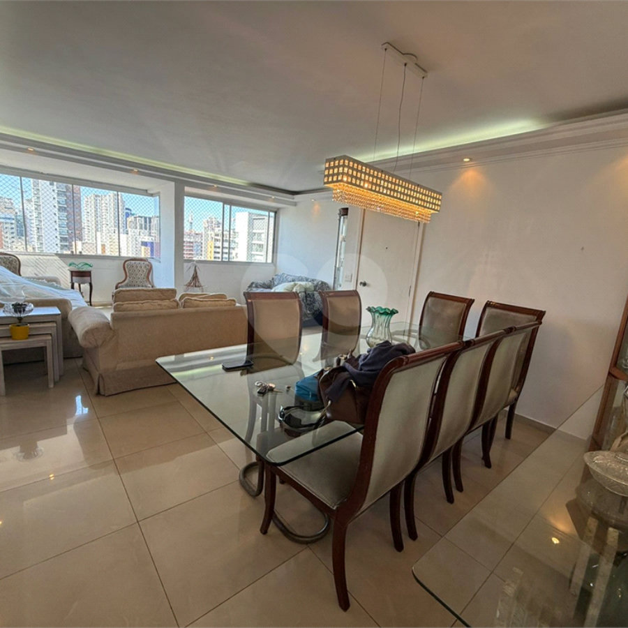 Apartamento à venda com 4 quartos, sendo 1 suíte, em Indianópolis, São Paulo, SP