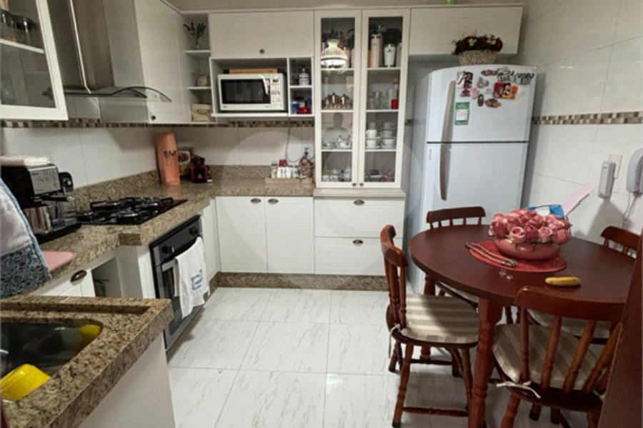 Casa em condomínio à venda com 3 suítes em Parada Inglesa, São Paulo, SP