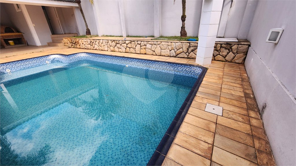 Casa à venda ou para alugar com 3 suítes no condomínio Villagio Capriccio, Louveira - SP