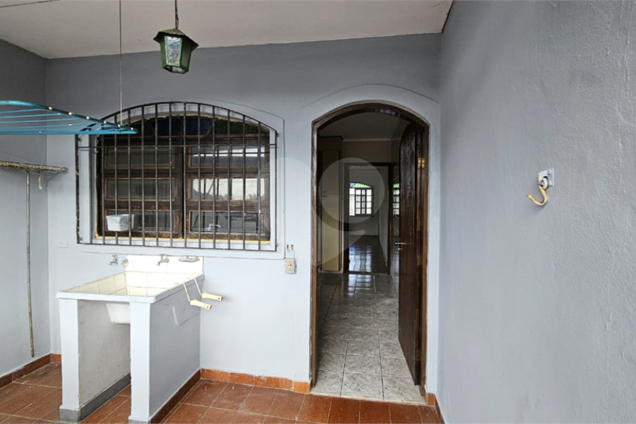 Sobrado à venda com 2 quartos em Vila Clarice, São Paulo, SP