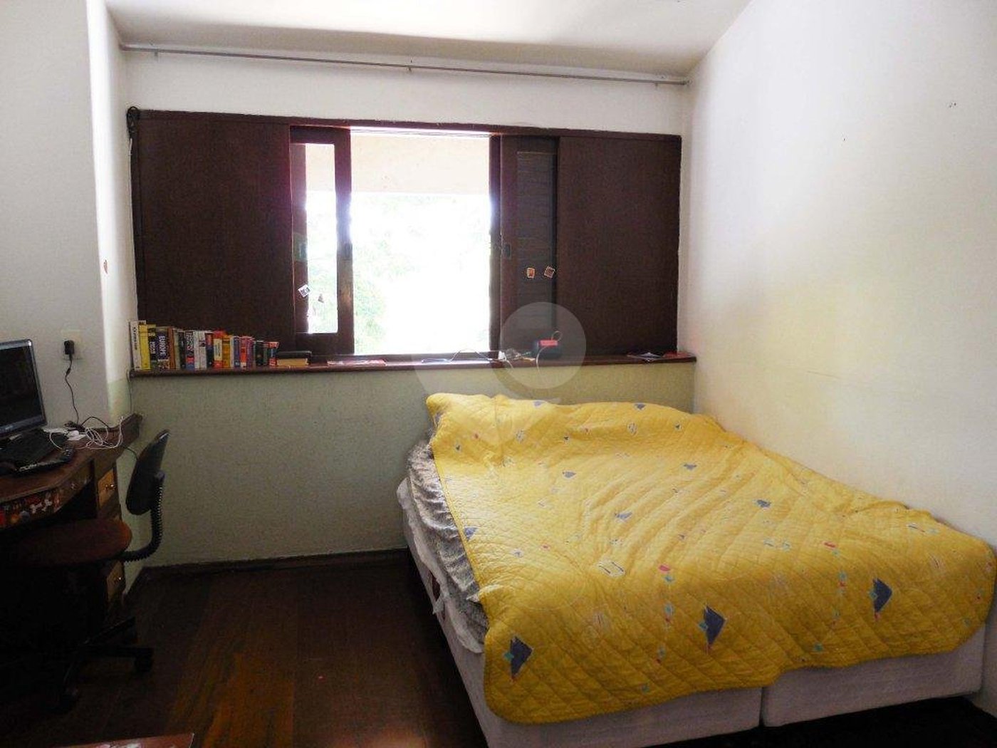 Sobrado à venda ou para alugar com 4 quartos, sendo 1 suíte, em Alto da Boa Vista, São Paulo, SP