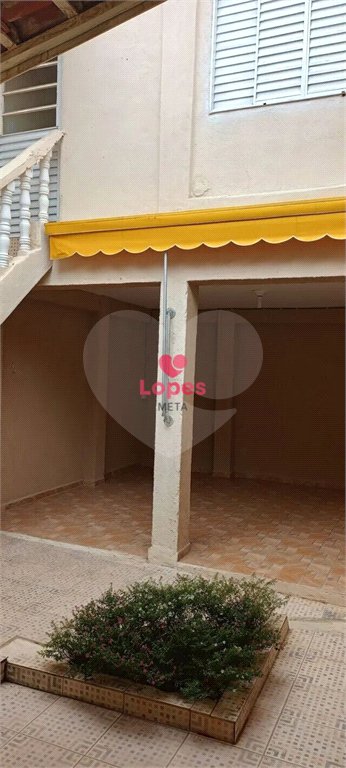 Casa à venda com 5 quartos em Parque Jaraguá, Taubaté, SP