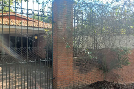 Casa à venda com 3 quartos, sendo 2 suítes,  em Morumbi, São Paulo, SP