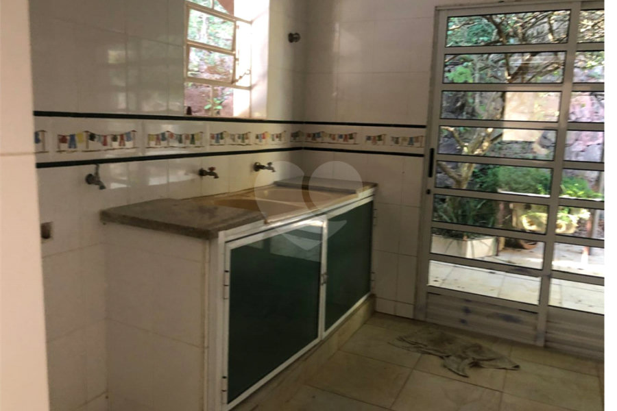 Casa à venda com 5 quartos, sendo 3 suítes, em Serra da Cantareira, Mairiporã, SP