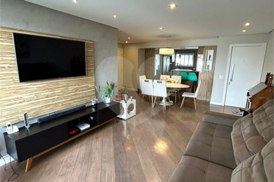 Apartamento à venda com 3 quartos, sendo 1 suíte, em Parque Novo Mundo, São Paulo, SP