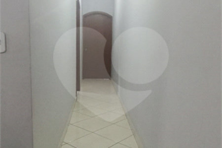 Casa à venda com 4 quartos, sendo 3 suítes, em Jardim Vila Galvão, Guarulhos, SP