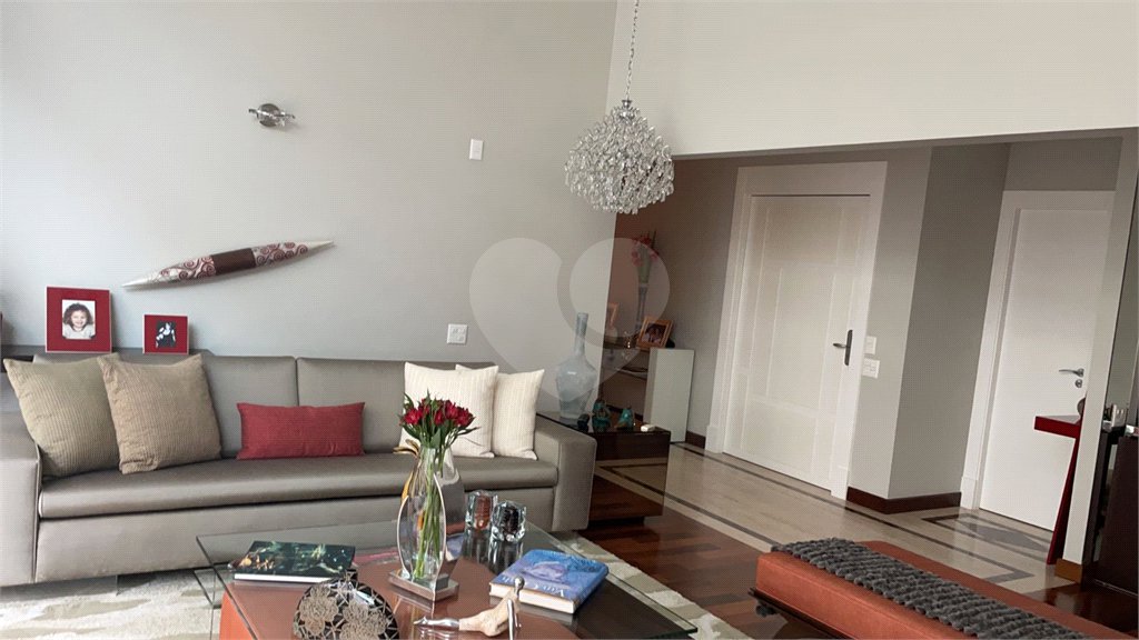 Apartamento à venda com 3 suítes em Perdizes, São Paulo, SP