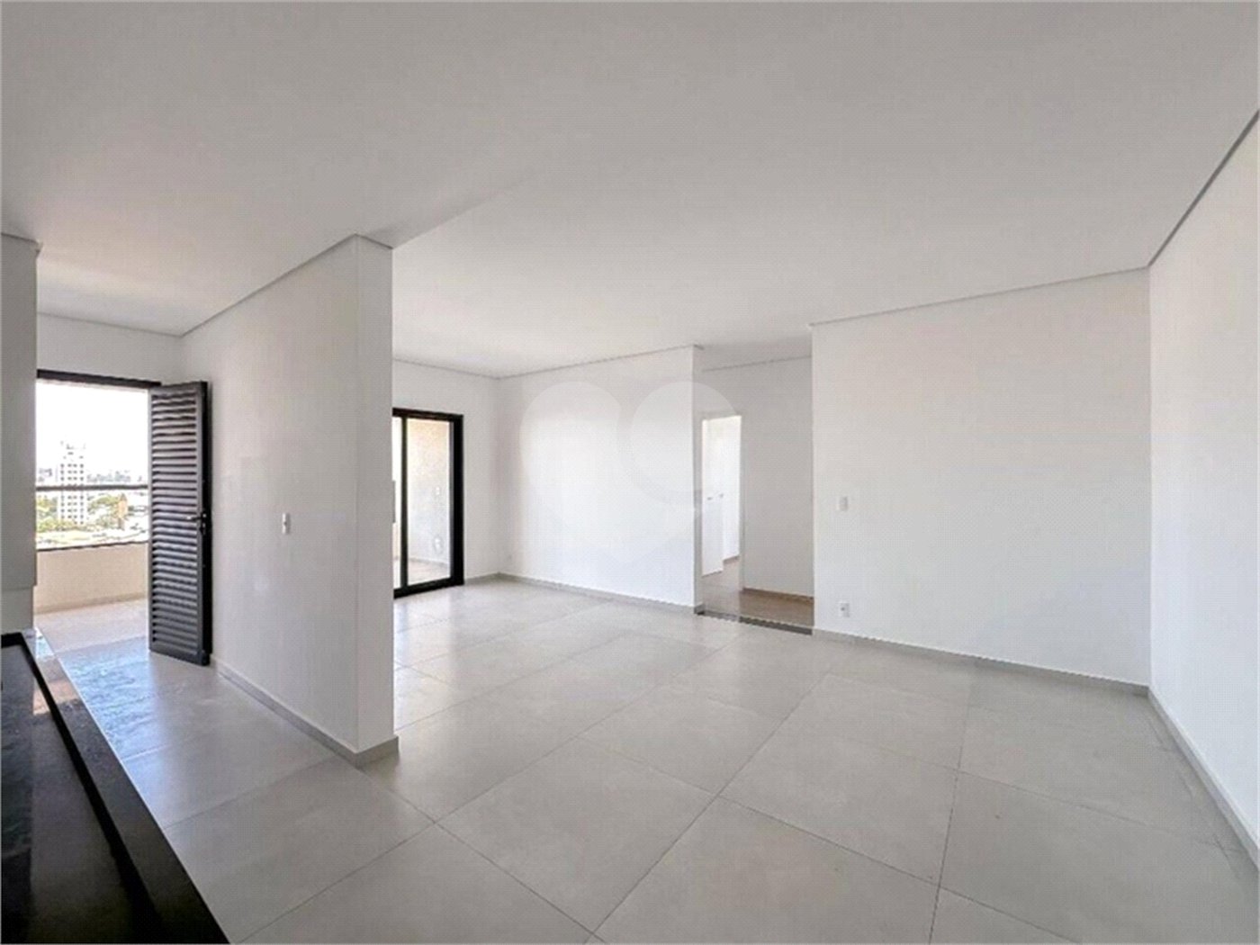 Apartamento à venda com 3 suítes em Vila Lucy, Sorocaba, SP
