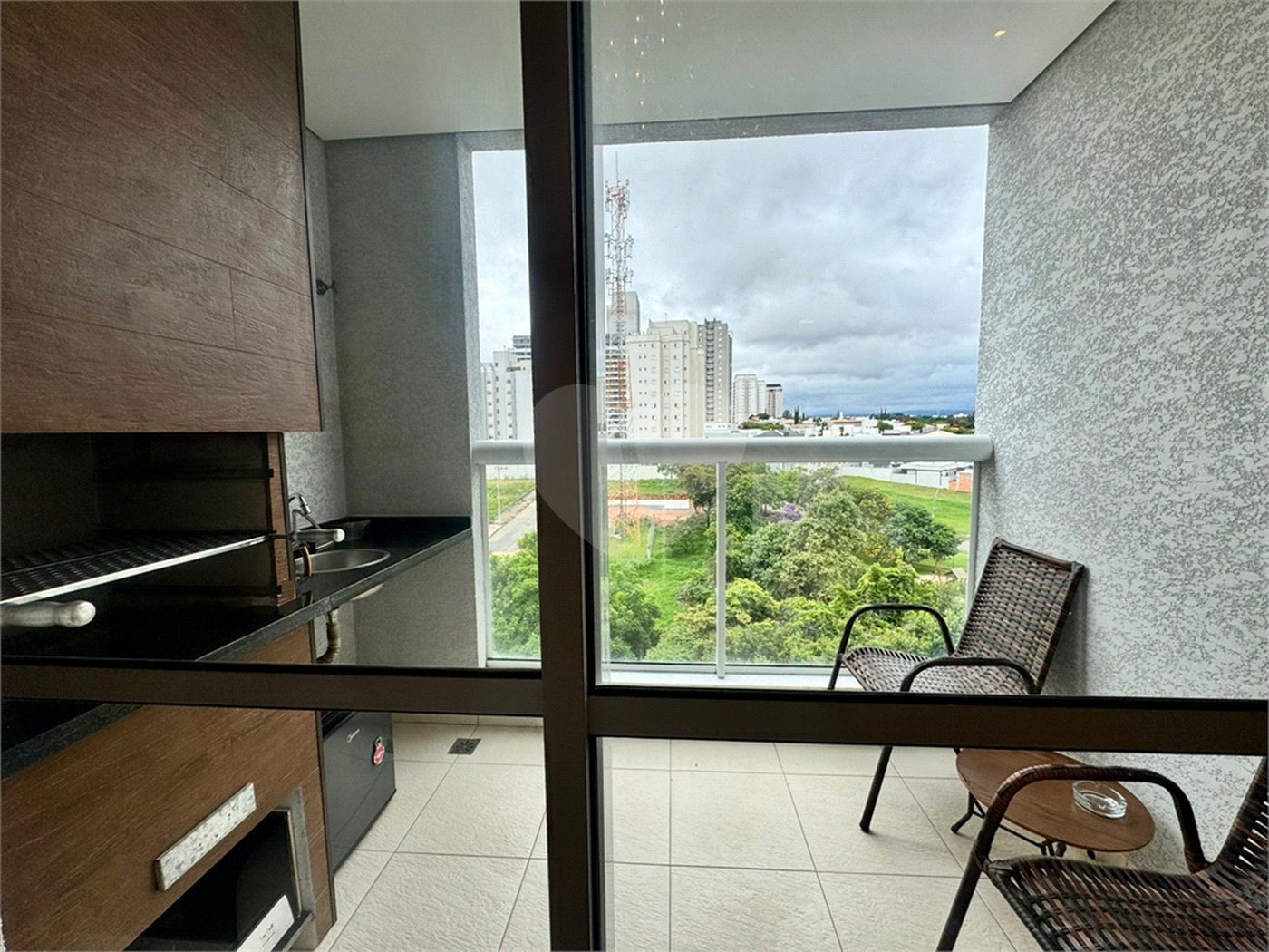 Apartamento à venda com 3 quartos, sendo 1 suíte, em Parque Campolim, Sorocaba, SP