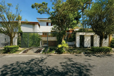 Casa à venda com 5 quartos, sendo 4 suítes, em Parque dos Príncipes, São Paulo, SP