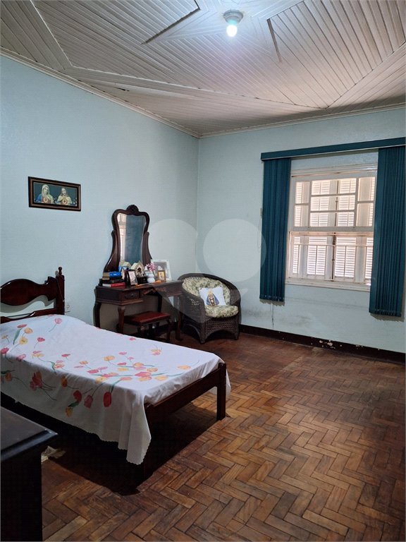 Casa à venda com 2 quartos no Centro, Vinhedo, SP