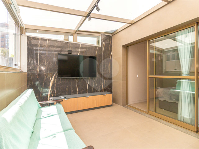 Apartamento à venda ou para alugar com 1 suíte em Vila Mariana, São Paulo, SP