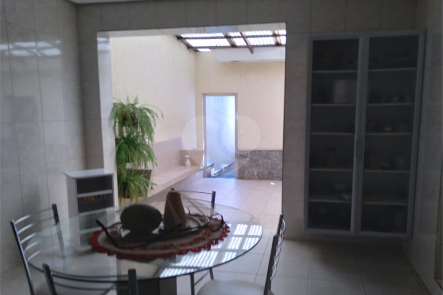 Casa à venda com 3 quartos, sendo 1 suíte, em Jardim França, São Paulo, SP