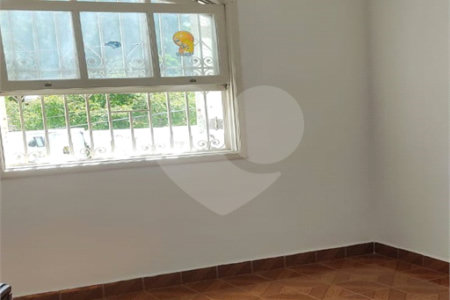 Sobrado à venda com 3 quartos, sendo 1 suíte, em Campo Grande, São Paulo, SP