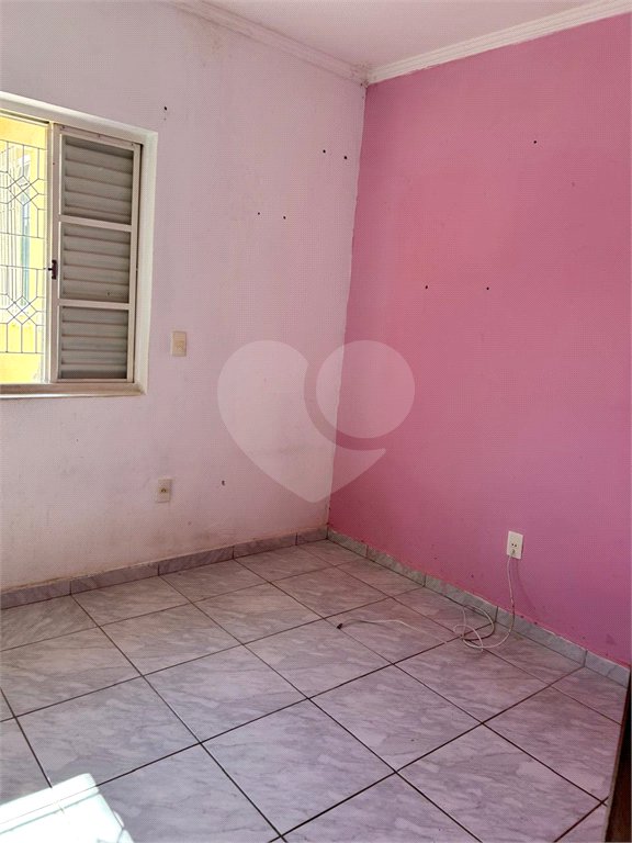 Casa à venda com 3 quartos, sendo 1 suíte, em Bosque, Vinhedo, SP