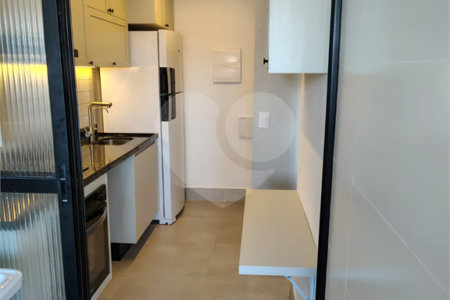 Apartamento à venda com 2 suítes em Vila Dom Pedro I, São Paulo, SP