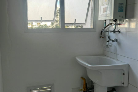 Apartamento para alugar com 3 quartos, sendo 1 suíte, em Parque Reboucas, São Paulo, SP