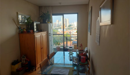 Apartamento à venda com 2 quartos, sendo 1 suíte,  em Vila Bertioga, São Paulo, SP
